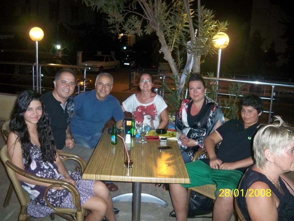 מרמריס Family Apart מראה חיצוני תמונה